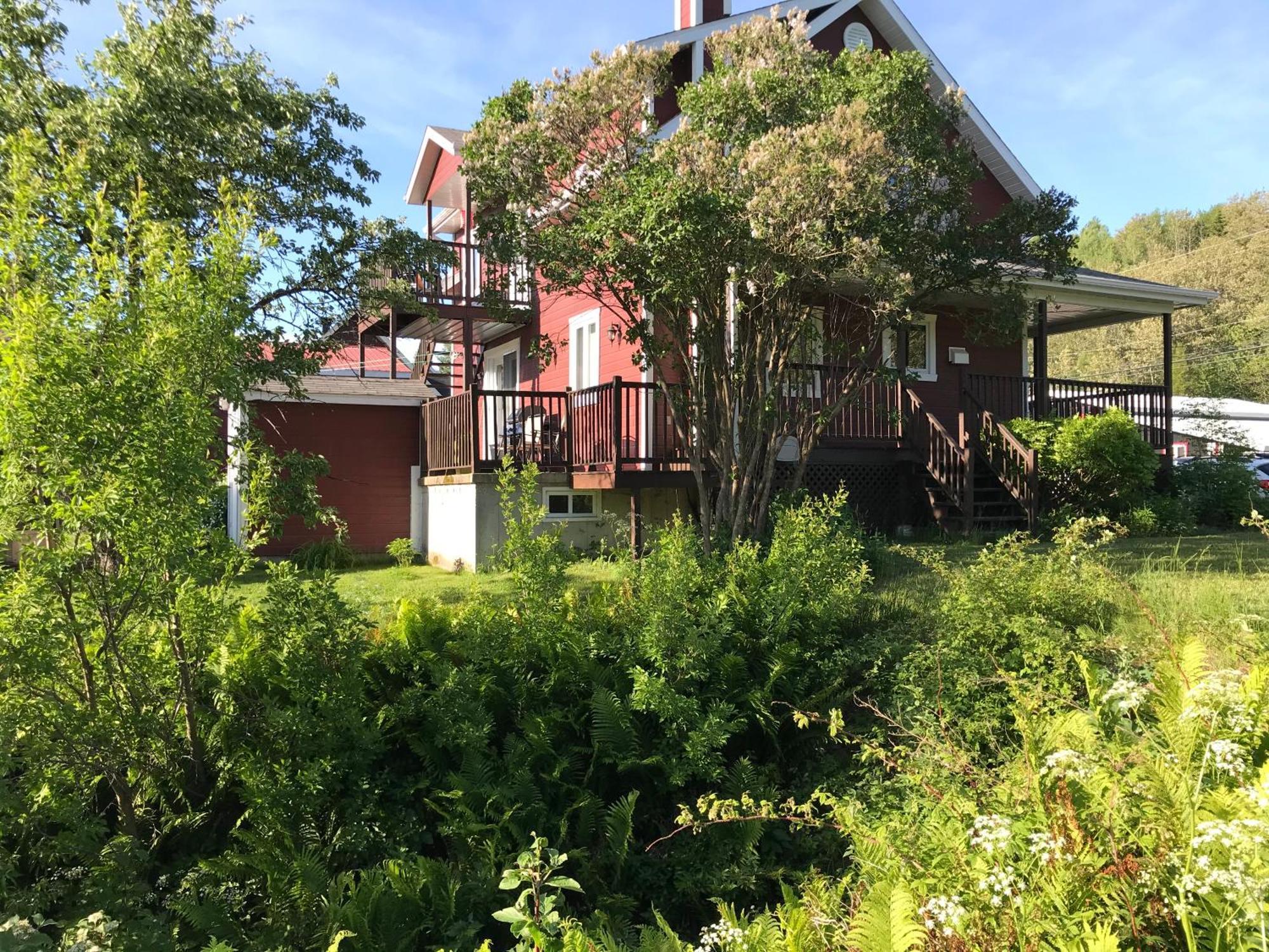 Belle Maison Avec Vue Sur La Riviere LʼAnse-Saint-Jean 외부 사진